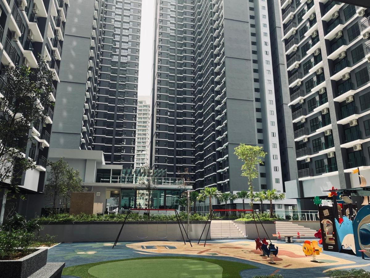 3 Bedrooms Maxim Link Mrt Cheras Kuala Lumpur Exterior photo