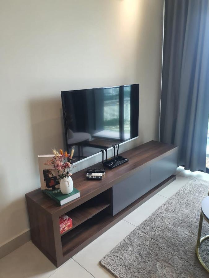 3 Bedrooms Maxim Link Mrt Cheras Kuala Lumpur Exterior photo